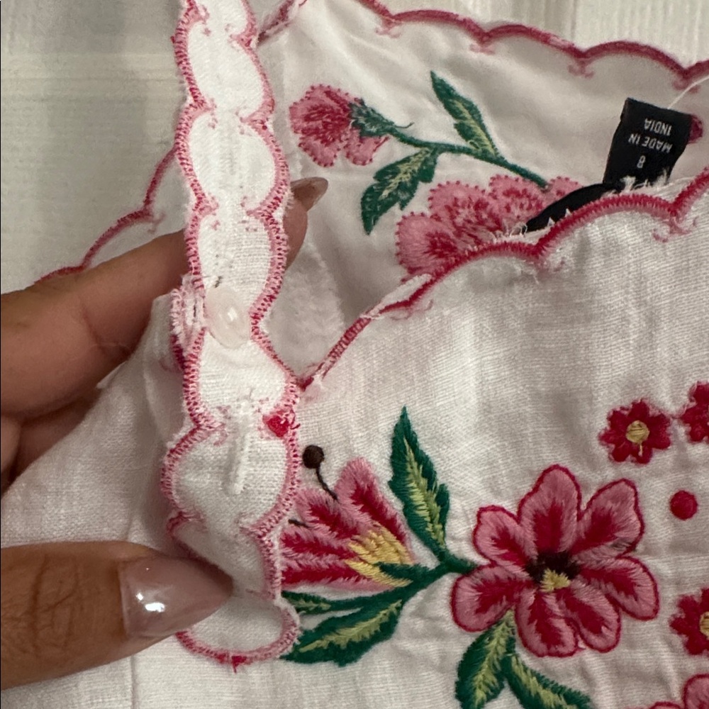 NWT J. Crew White Tank Top with Pink Floral Embroidery size 8 - Picture 8 of 12